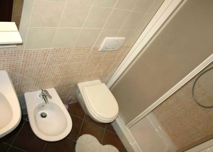 Апартаменти La Torretta - 4rooms With Pool