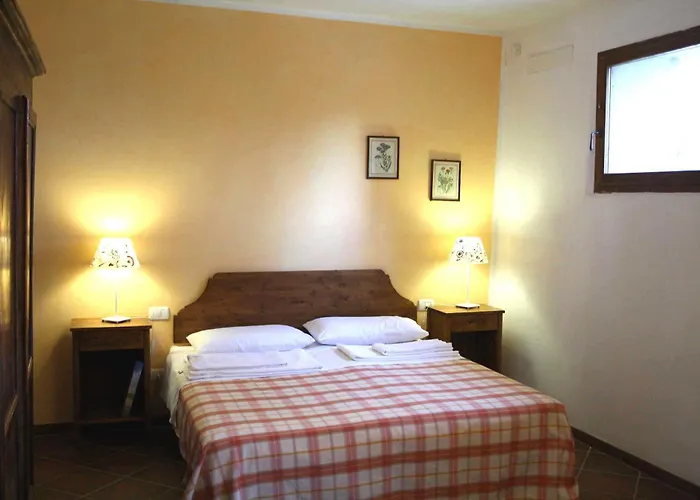 Apartment La Torretta - 4rooms With Pool *